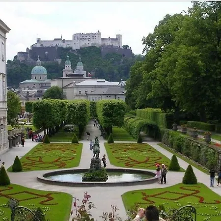 Modernes 3zi-app. Im Herzen Salzburgs Salzburg